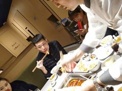 -海底捞火锅(海宁路店)