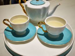 -燕庭·纯燕窝·甜品下午茶(南京西路店)