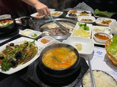 -青松馆韩国料理(香港中路佳世客店)