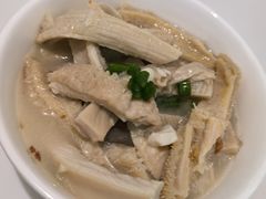 -越百海海鲜蒸锅(乐山店)
