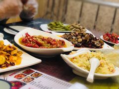 -扒虾小妹儿麻辣海鲜(宏图街店)