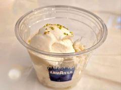 Gelato意式冰淇淋椰香荞麦味-LAVAZZA拉瓦萨咖啡(星荟中心店)