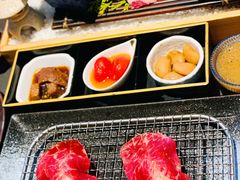 -铭牛烧肉·和牛海鲜自助(高新月牙湖店)