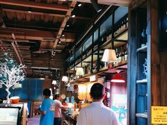 -领鲜活海鲜榴莲自助火锅(东门店)