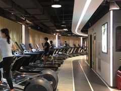 -一兆韦德健身(张杨路店)
