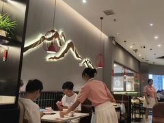 -八合里潮汕鲜牛肉火锅(上海汇智广场店)