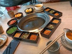-滋之黑猪自助烤肉(城厢万达店)
