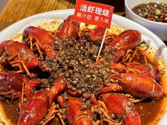 -霸气大叔干锅鸭头·龙虾烧烤·川菜·赛事直播(三里屯店)