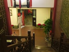 -梅龙镇酒家(南京西路总店)