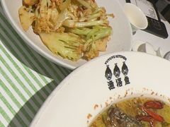 -渔语鱼新川菜Bistro(万象天地店)