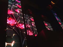-The ROOF (通盈中心店)