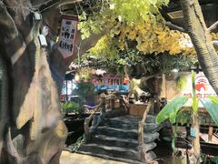 -城墙拐拐火锅(三峡广场黑金冠店)