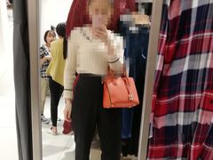 -优衣库(重庆沙坪坝印象汇店)