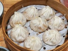 -馋三尺蟹粉小笼(人民广场店)