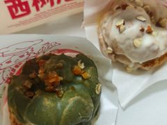 -西树泡芙(湖滨银泰in77B区店)