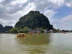 -星湖旅游景区七星岩