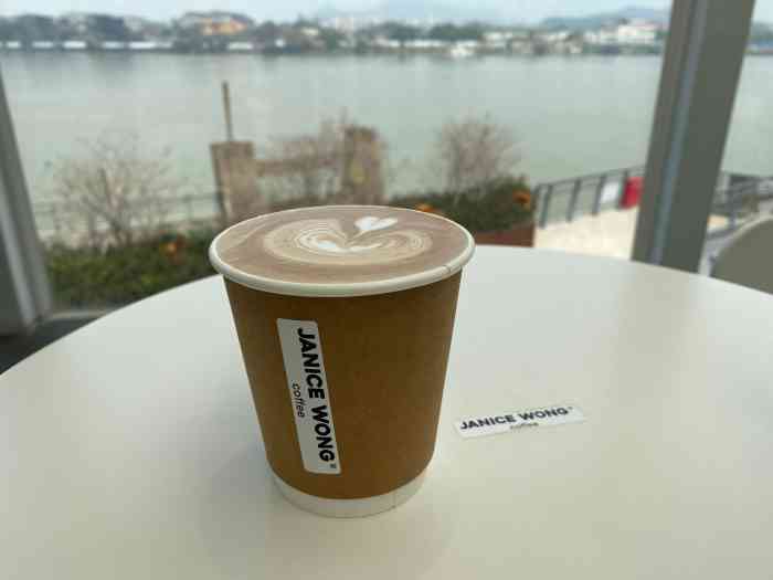 janice wong coffee(容桂店)-"经常来渔人码头看到这家jw可是经常都