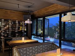 -酤居湖景音乐餐吧(安宁店)