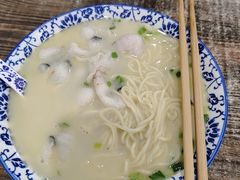 -鱼汤面