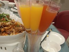 -巴特餐饮6加1音乐餐吧·新疆菜