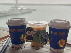 -抱抱地球咖啡馆(国家海洋博物馆店)