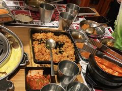-青瓦炭韩潮烤肉(花园道店)