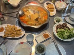 -亮欢寨快活林 酸汤鱼(仁怀店)