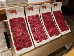 -左庭右院鲜牛肉火锅(金山万达店)