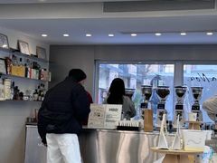 -HUGS coffee(东区店)
