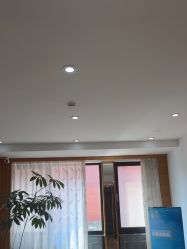-HEYAN荷妍专业脱毛连锁机构
