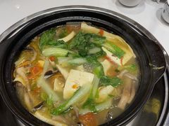 -乡土特色.冷锅鱼.牦牛肉火锅