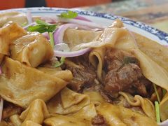 -壹阁胡羊焖饼(特色小吃街店)