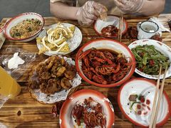 -冶建镜子·老南昌大排档·江西虾王(总店)