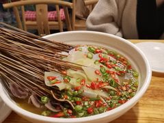 藤椒味钵钵鸡-嘉州叶婆婆钵钵鸡(建设路店)