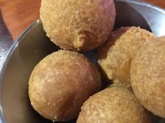 -BHC炸鸡(明洞总店)