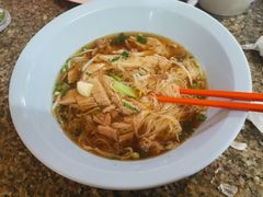 -马里奥明星猪脚饭