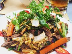 -Lanterns Vietnamese Restaurant