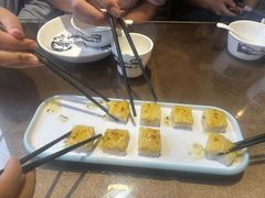 -东口码头·烧鸽子·鱼头泡饼·地方菜(金鹰悦城店)