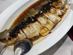 -万龙洲海鲜(大兴绿地缤纷城店)