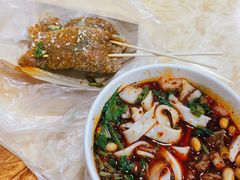 -覃肥叔桂林米粉(粮道街店)