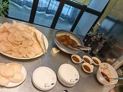 -吴记酱骨炖菜馆(西大直街店)