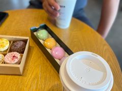 -星巴克(洛阳中州路王府井店)