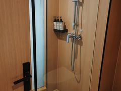 -万信至格酒店(成都欢乐谷金府地铁站店)