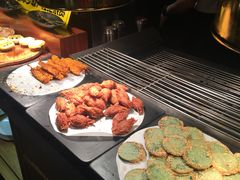 -领鲜活海鲜榴莲自助火锅(东门店)