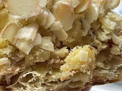 -红宝石·鲜奶小方·海派西点房(南丹店)