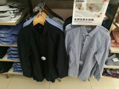 -优衣库(威海威高购物中心店)
