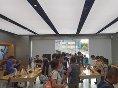 -DJI大疆(深圳华强北曼哈授权体验店)