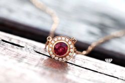 -威德钻石-克拉钻大本营(南京东路店)