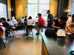 大堂-星巴克(汾阳路店)