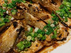 -八府香鸭·啫啫煲(华山路店)